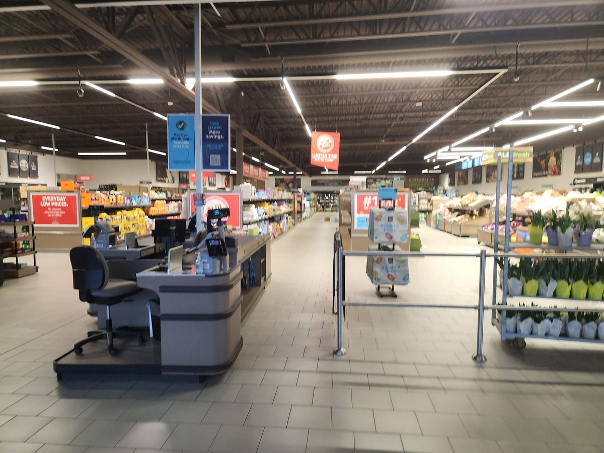ALDI grocery store checkout lanes with POS systems installed by DR TEC